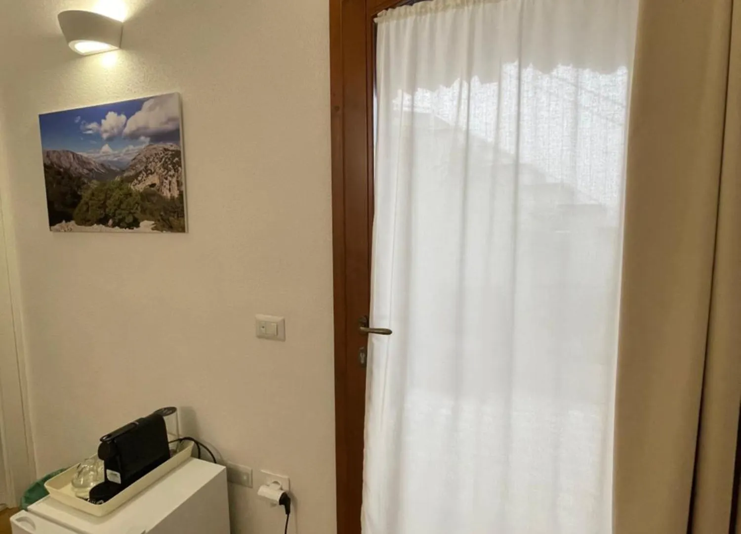 Hotel Sa Troppa De Sos Chentu Dorgali 0*,  Italia