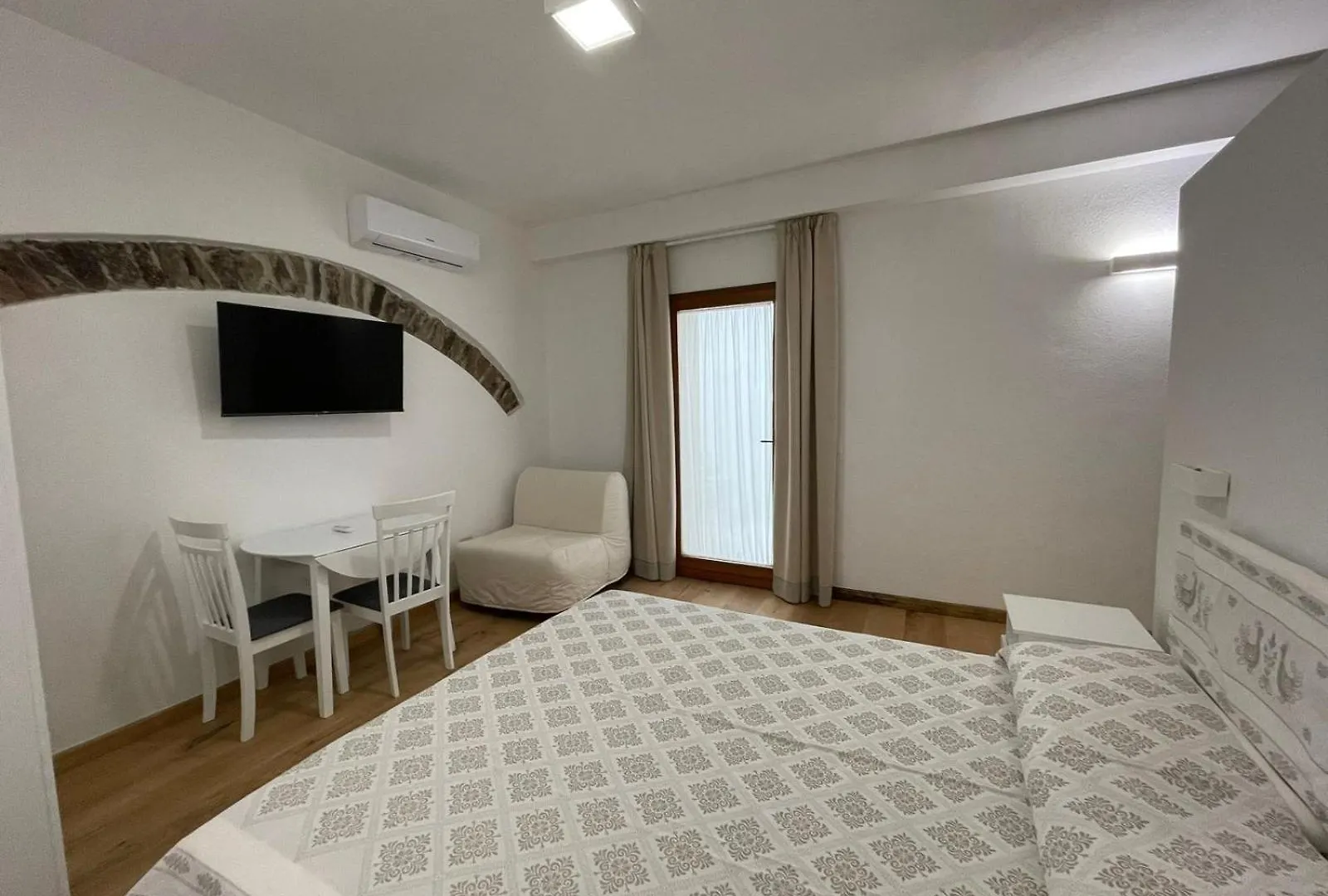 Maison d'hôtes Hotel Sa Troppa De Sos Chentu à Dorgali