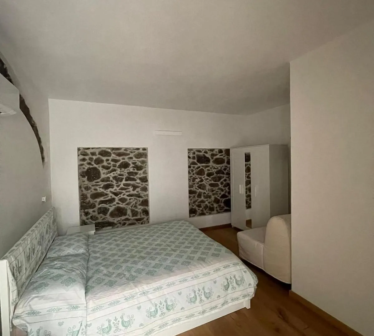 Hotel Sa Troppa De Sos Chentu à Dorgali 0*,